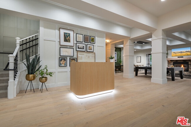 Photo - 1901 N Buena Vista St Unit 01-215