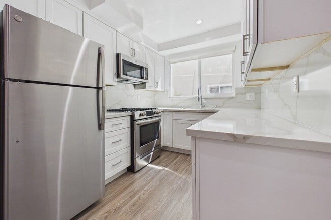 Photo - Fifth Street Apartments