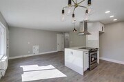 Photo - 9574 Carroll Canyon Rd Condo Unit 156