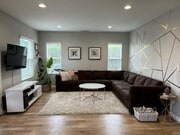 Photo - 1115 N Sparks St