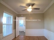 Photo - 215 E Scott St