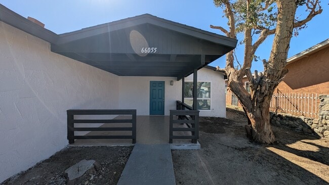 Building Photo - 66055 Flora Ave