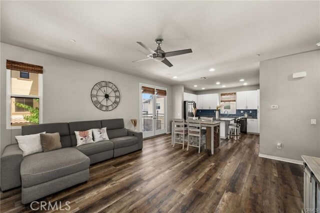 Photo - 817 S Anaheim Blvd