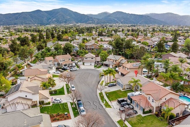 Photo - Spacious Cul-de-Sac Home with 3-Car Garage in South Corona