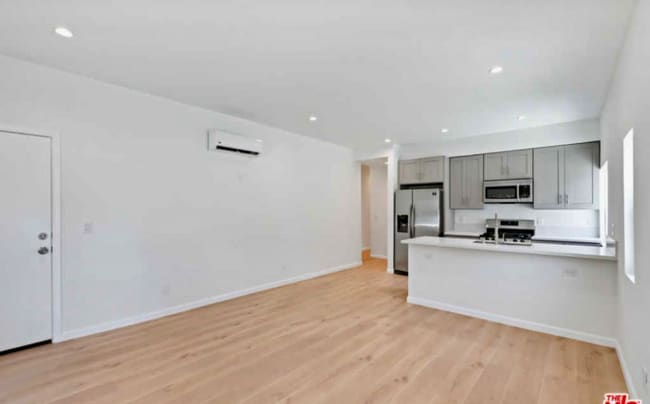 Photo - 5234 20th St Unit Lower R