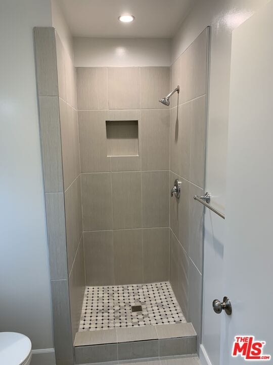 Photo - 2639 Rich St