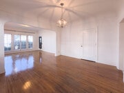 Photo - 649 N Irving Blvd