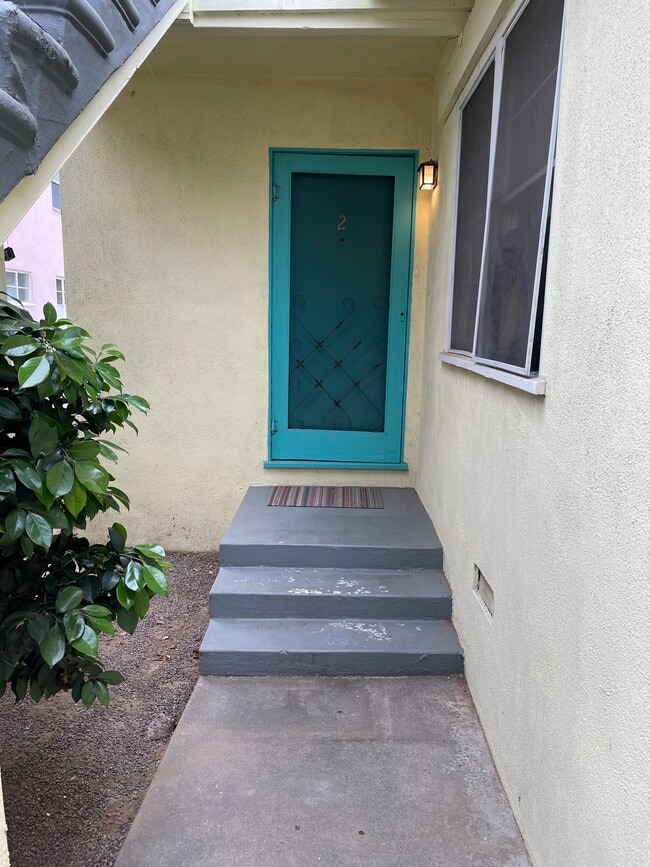 Photo - 340 W Alameda Ave Unit House