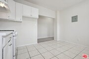 Photo - 1464 3/8-1464 W 35th Pl