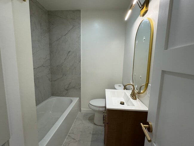 Photo - 4579 W 171st St