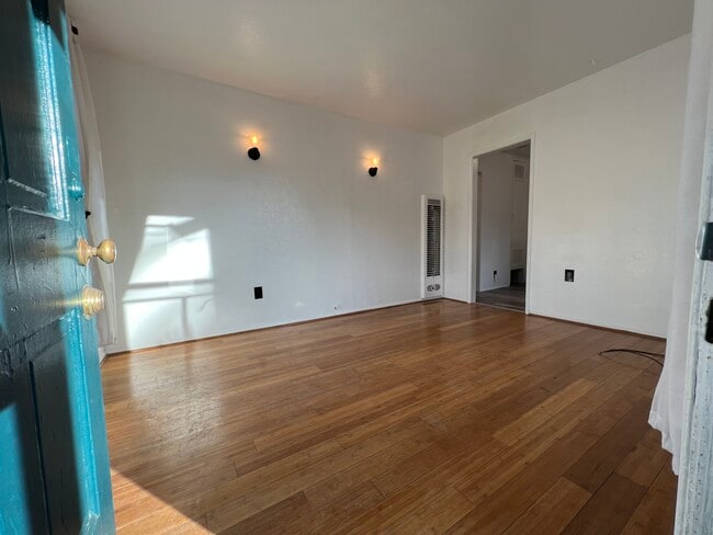 Living room - 4950 W 119th Pl