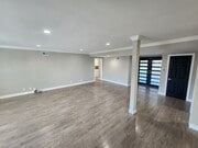 Photo - 17200 Willard St