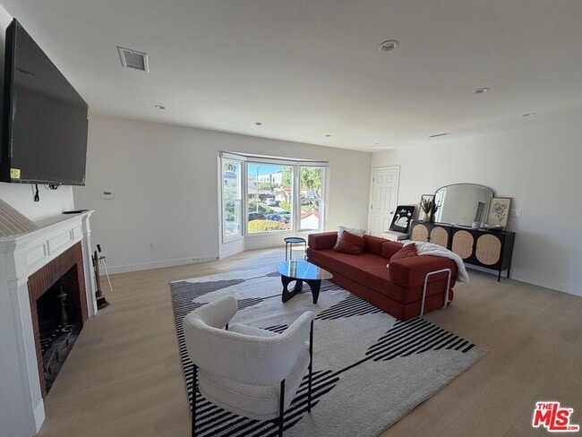 Photo - 1546 S Ogden Dr Unit A