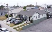 Photo - 1047 W Vernon Ave Apartments