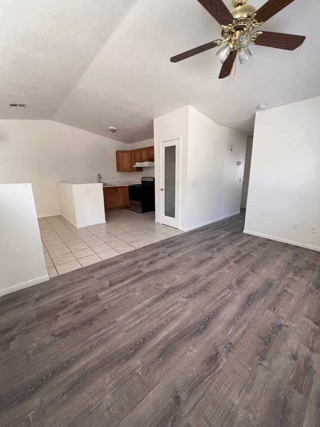 Photo - GP -7221 Murray Lane Unit B