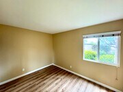 Photo - Great 2B/1BA Condo in Oceanside! Unit 102