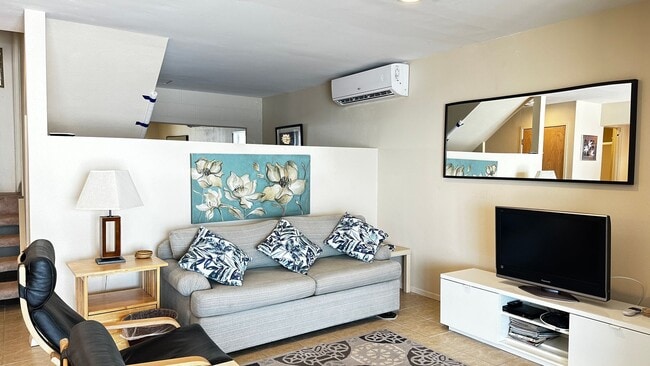 Photo - South Oceanside-Oceanfront Studio! Unfurnished with AC