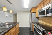 Photo - 10535 Wilshire Blvd Unit 510