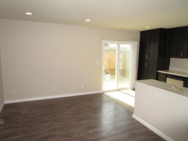 Photo - 612-618 S. 32nd St. Unit 618