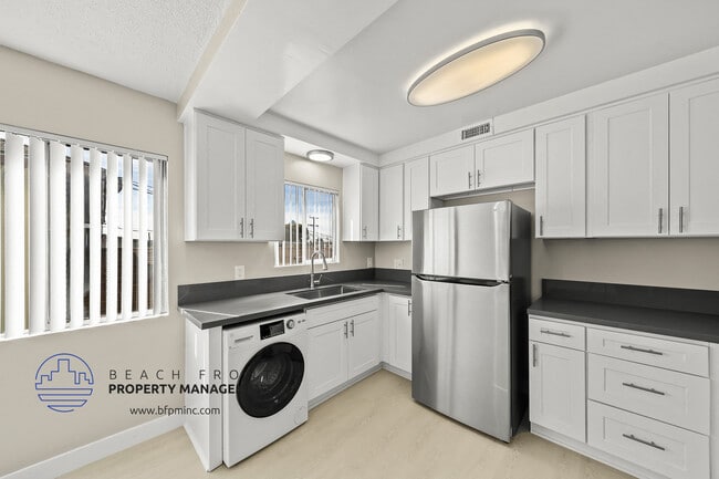 Photo - 12236 Manor Dr.