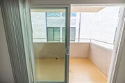 Photo - 1737 Glendon Ave Unit 5