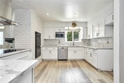 Photo - 2304 Freeborn St House