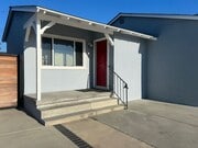 Photo - Newly Renovated 3 bed/1 bath House for Rent