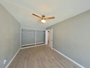 Photo - 1117 N Mayfield Ave Apartments Unit 1117