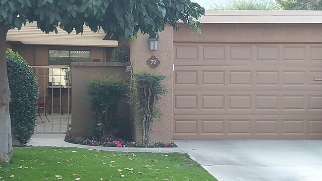 Photo - 72 Majorca Dr