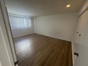 Photo - 433 S Palm Dr