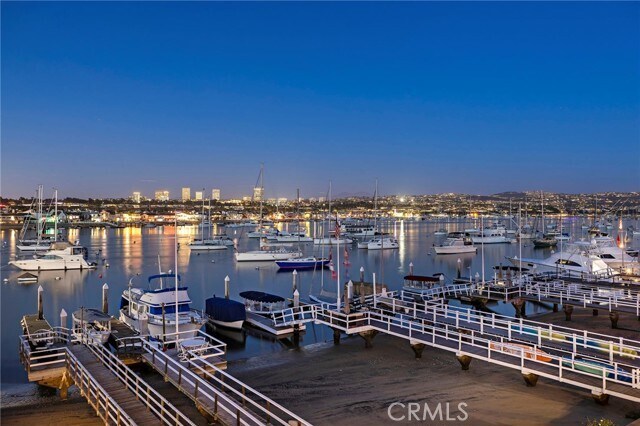 Photo - 900 E Balboa Blvd