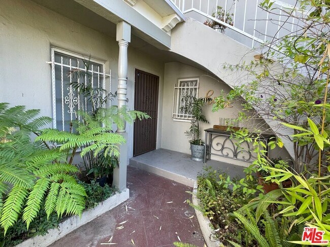 Photo - 4010 W Adams Blvd