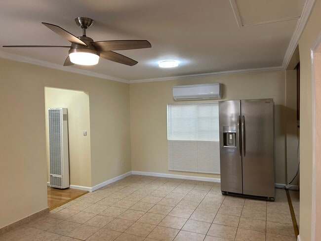 Building Photo - 5332 Buchanan St Unit 5332