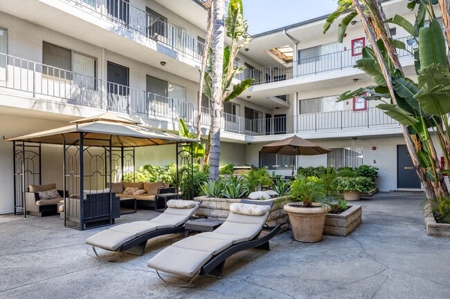 Photo - The Grove Apartments