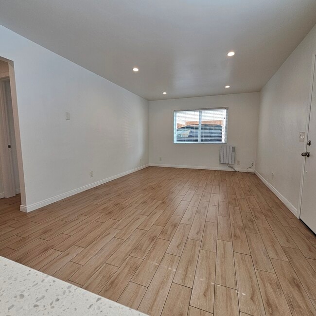 Photo - 1845 N Vulcan Ave Unit # 2