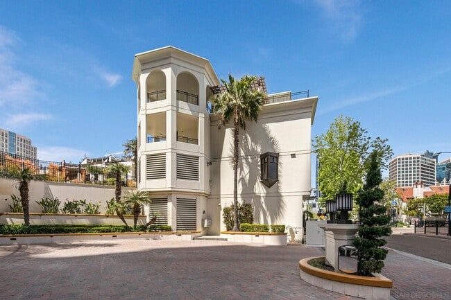 Photo - 680 Kettner Blvd