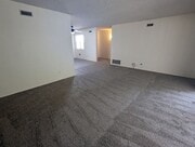 Photo - 3 Bedrooms/2 Bathrooms Single Story Home i...