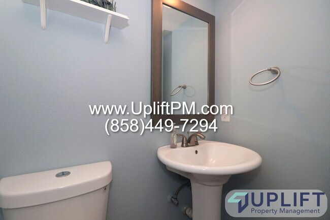 Photo - 2041 Sweetwater Rd