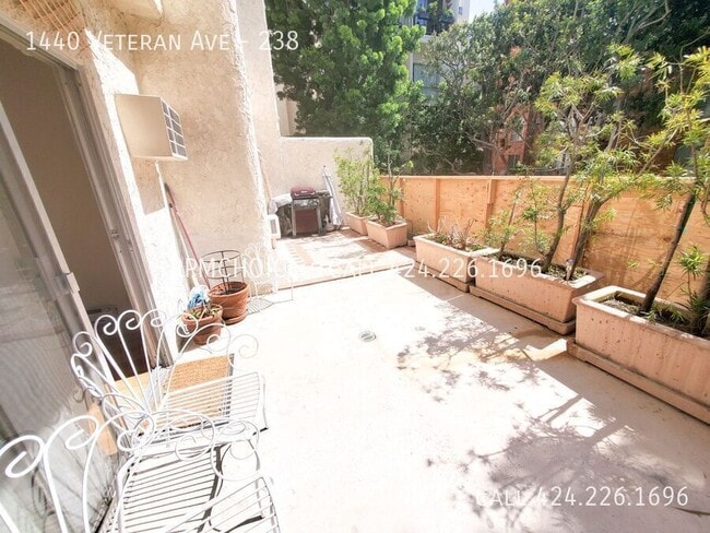 Photo - 1440 Veteran Ave