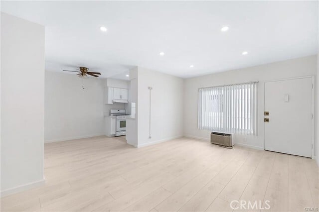 Photo - 580 W Stocker St Unit 6