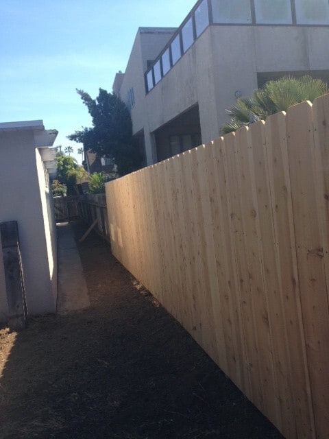 Building Photo - 3 bedrm 2 bath house with yard & garage in OB $3995 a mo 1 year lease