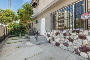 Patio - 1224 N Mansfield Ave Apartments
