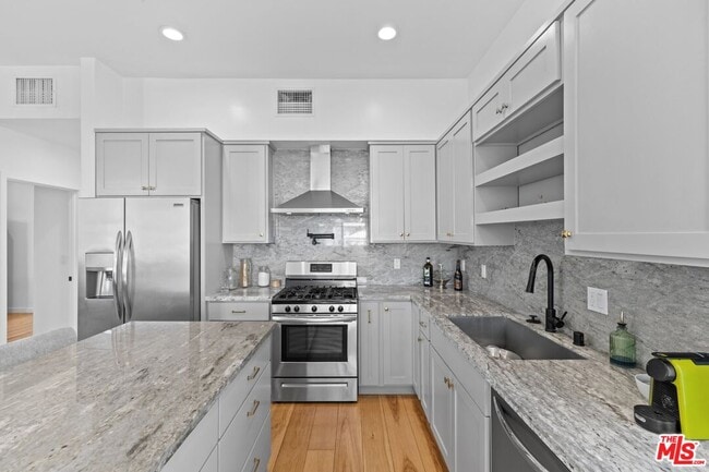 Photo - 3170 Glenmanor Pl