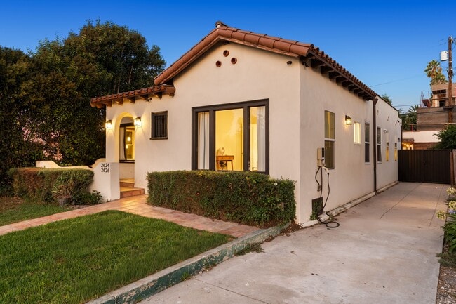 Photo - 2624 S Palm Grove Ave