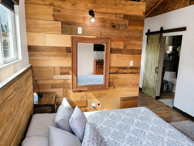 Building Photo - 1166 W Grovecenter St Unit Fully Furnished Private Guest House