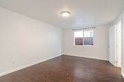 Photo - 5630 Craner Ave