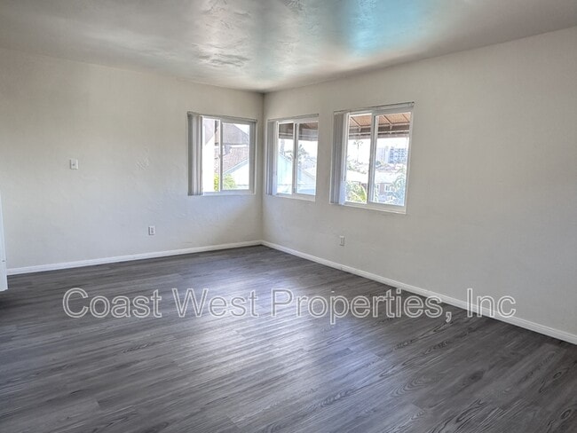 Building Photo - 822 Tourmaline St