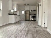 Photo - 652 S Mathews St Unit 2508 Inez
