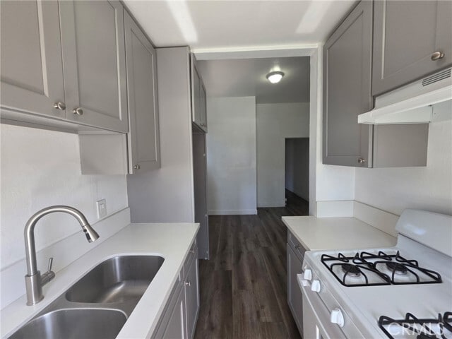 Photo - 2223 E 2nd St