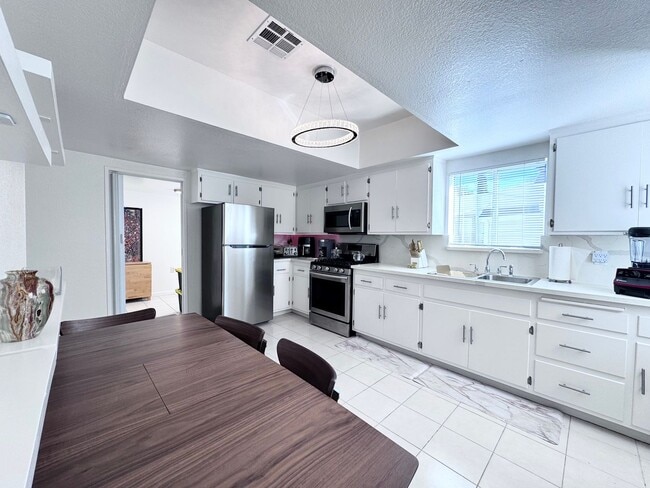 Photo - M Cypress Unit 520